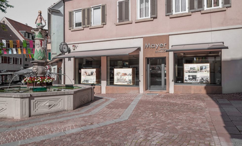 Juweliere Mayer Ladenfront in Pforzheim