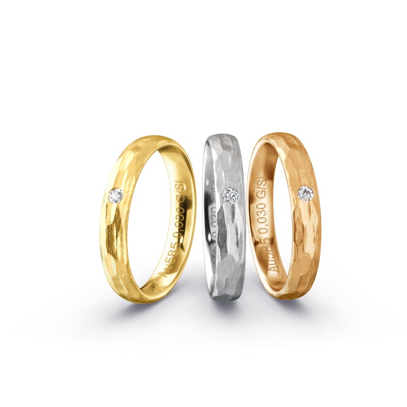 Trauring Oberfläche Rinde – handwerklich strukturiert